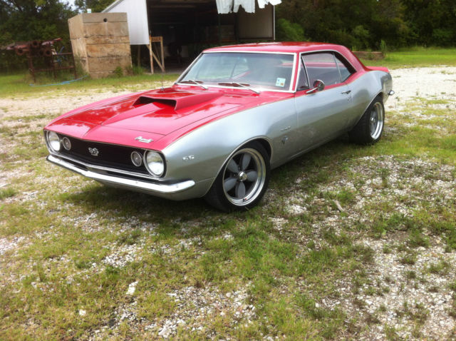 1967 Chevrolet Camaro (Red and silver/Red)