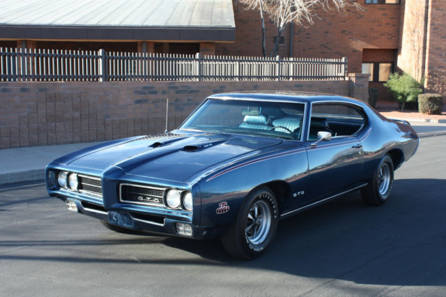 1969 Pontiac GTO (Liberty Blue Code 51/Blue Code 250)