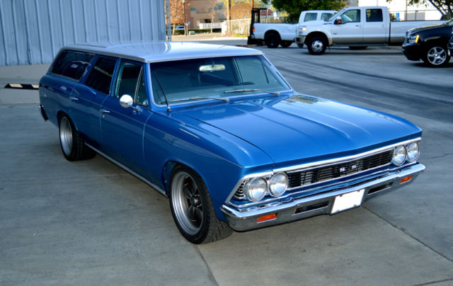 1966 Chevrolet Malibu (Blue & Silver/Light and Dark Blue, Cloth)