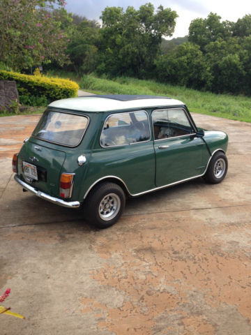 1967 Mini Classic Mini (Green/Grey)