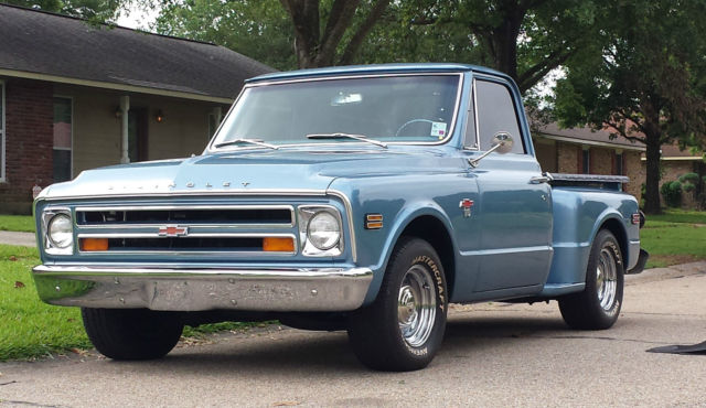 1968 Chevrolet C-10 (Blue/Blue)