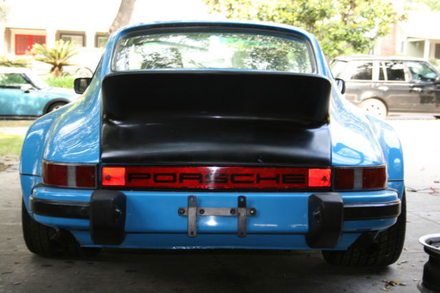 1970 Porsche 911 (Blue/black)