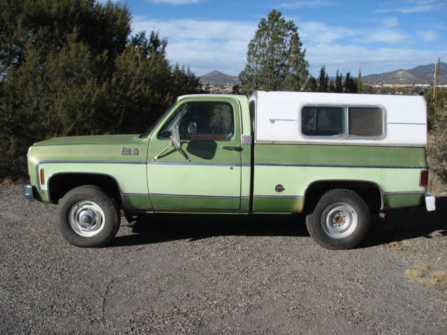 1976 GMC Sierra 1500 (Green/Green)