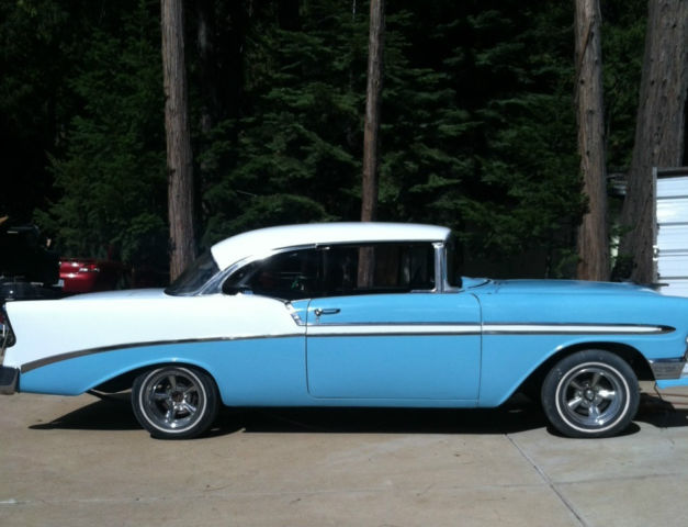 1956 Chevrolet Bel Air/150/210 (Blue/Tan)