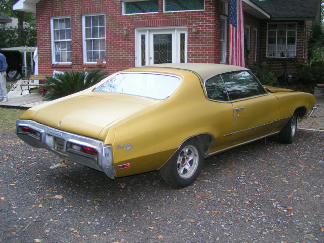 1972 Buick Skylark (Gold/Tan)