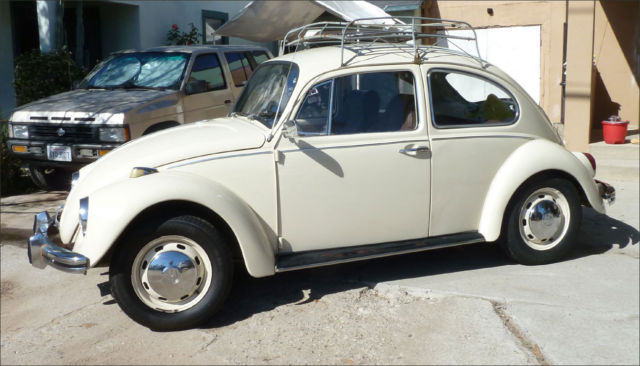 1969 Volkswagen Beetle - Classic (Cream/Coffee)