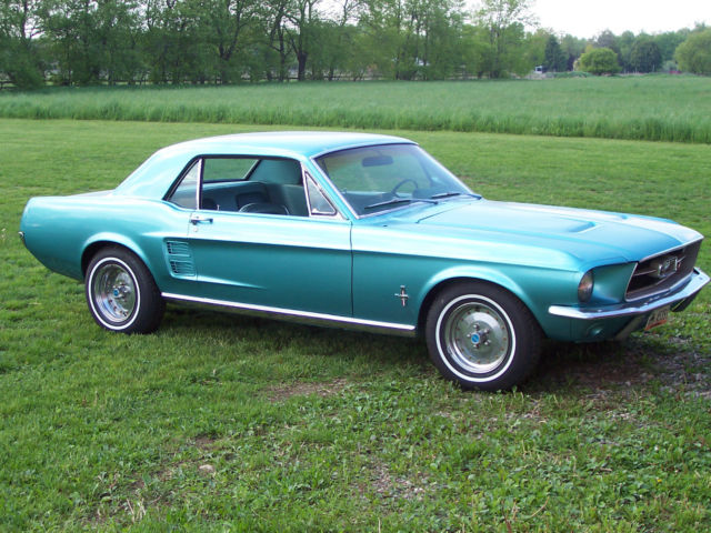 1967 Ford Mustang (Aqua/Aqua - Blue two tone)