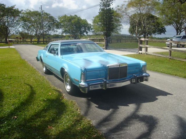1975 Lincoln Mark Series (Teal/Teal)
