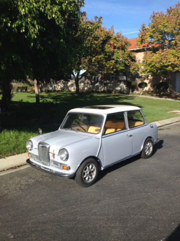 1968 Mini Classic Mini (Gray/White/Gold)