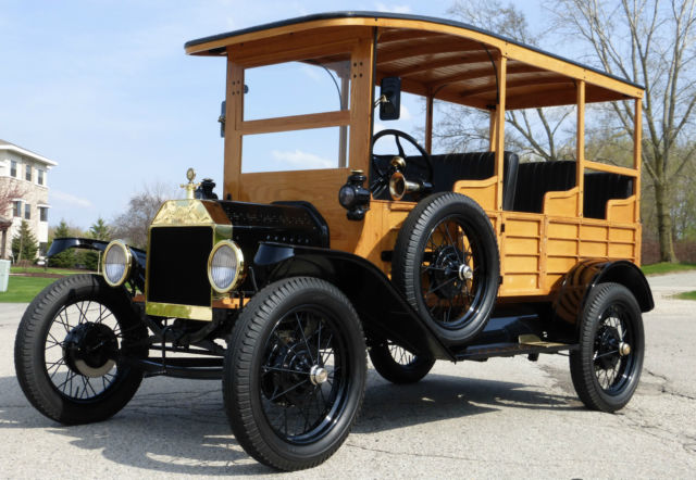 1915 Ford Model T (Brown/Brown)
