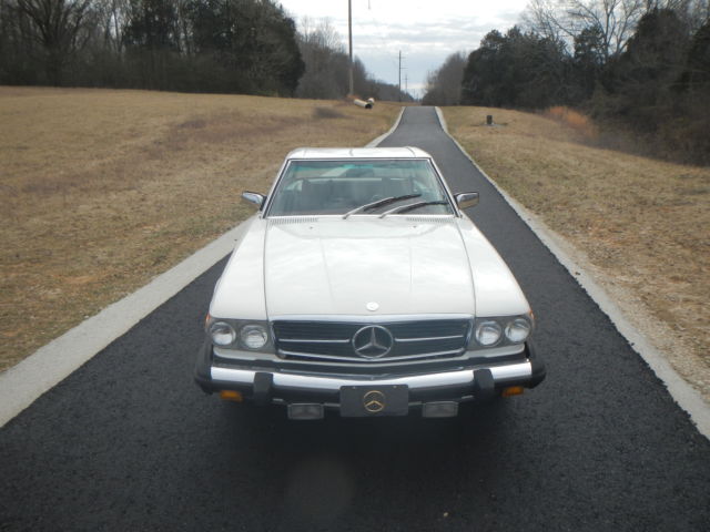 1979 Mercedes-Benz SL-Class (Pearl White/Red)