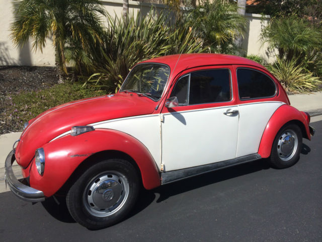 1972 Volkswagen Beetle - Classic (red/white/Black)