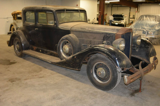 1934 Packard 1104 (Orange/Tan)