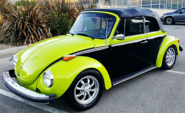1974 Volkswagen Beetle - Classic (Green and Black Two-Tone/Black w/ Lime Green Accents)