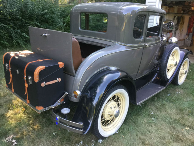1931 Ford Model A (french gray/brown)