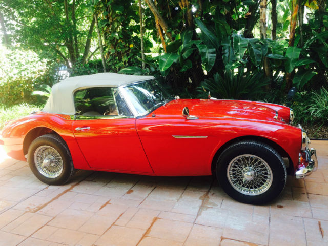 1967 Austin Healey 3000 (Red/cream)