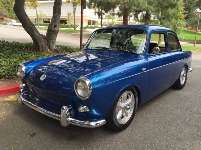 1963 Volkswagen Type III (Blue/Gray)