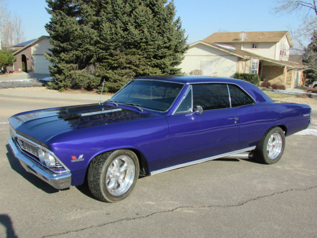 1966 Chevrolet SS (Blue/Gray)
