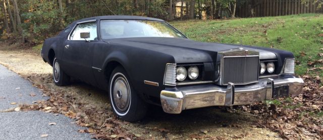 1973 Lincoln Mark Series (flat black/red)