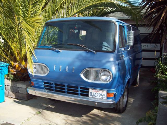1966 Ford E-Series Van (Blue/Blue)
