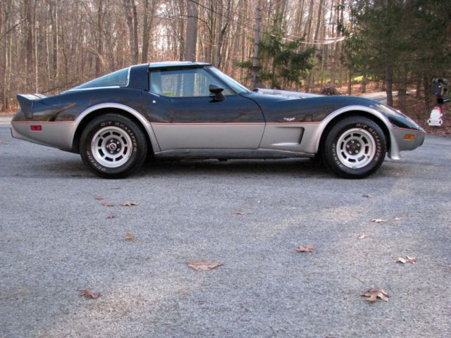 1979 Chevrolet Corvette (Black/Oyster)