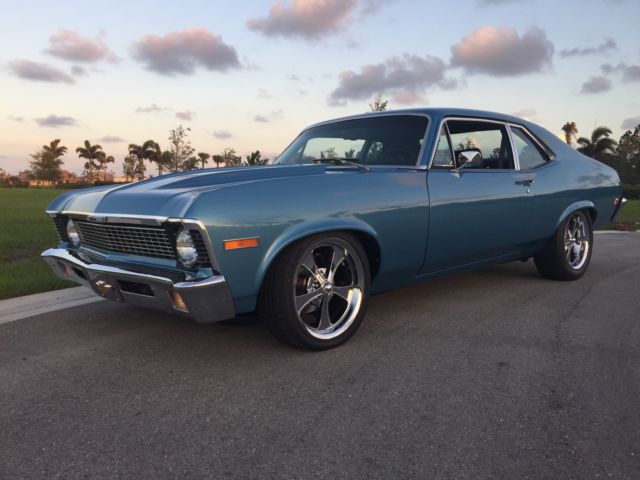 1970 Chevrolet Nova (Marina Blue/Black)