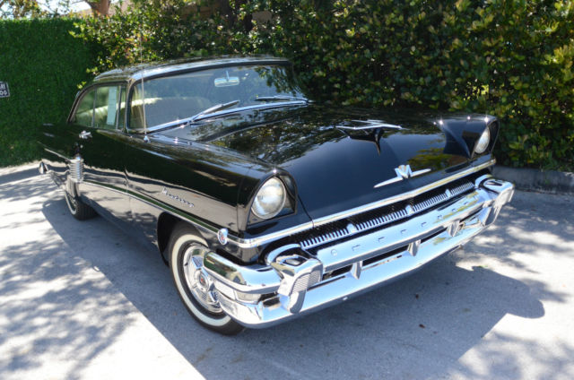 1956 Mercury Monterey (Black/Beige)