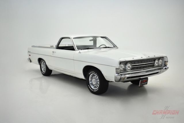 1968 Ford Ranchero (White/Black)