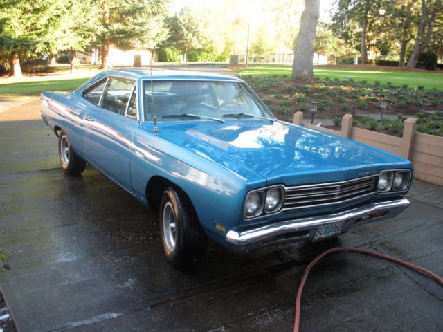 1969 Plymouth Road Runner (Blue/Blue)