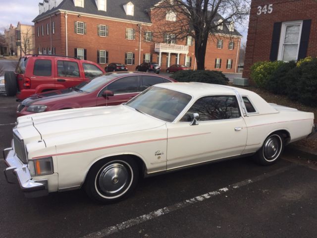 1979 Chrysler Cordoba (White/Red)