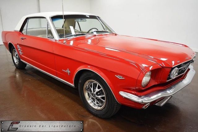 1966 Ford Mustang (Red/White)