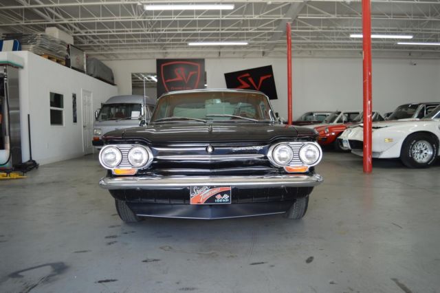 1963 Chevrolet Corvair (Black/Red)
