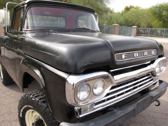 1959 Ford F-100 (Black/Red)