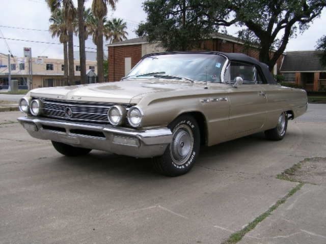 1962 Buick Invicta (Gold/--)