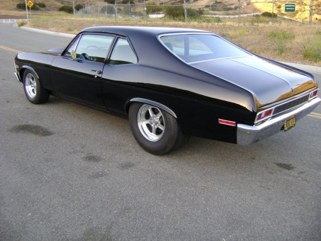1972 Chevrolet Nova (Black/Black)