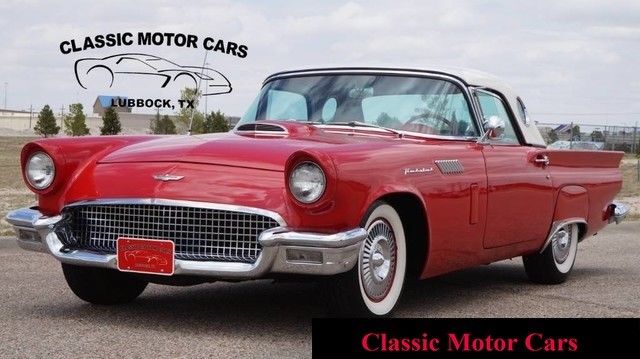 1957 Ford Thunderbird (Red/Red)