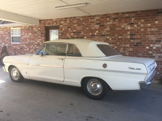 1963 Chevrolet Nova (white/med blue)