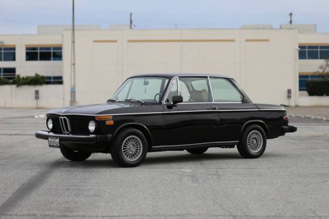 1975 BMW 2002 (Black/Tan)