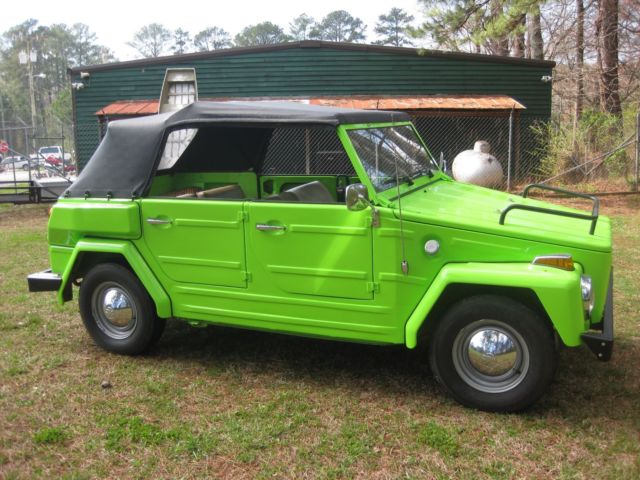1974 Volkswagen Thing (lime/Tan)