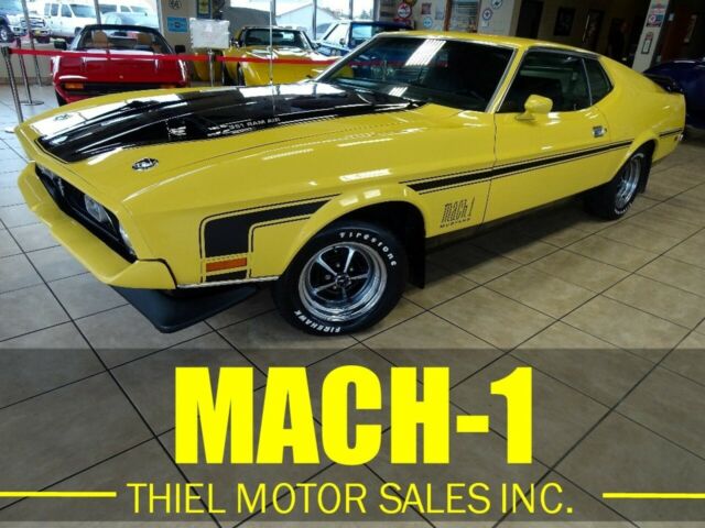 1971 Ford Mustang (Yellow/Black)