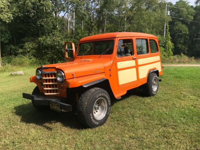 1951 Willys Jeep (Orange/Orange)