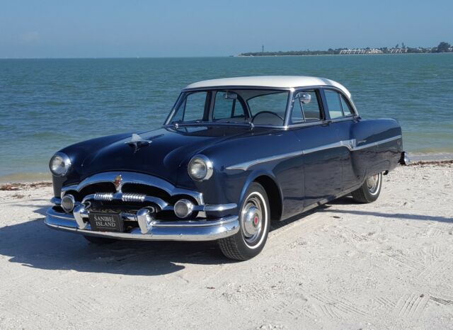 1953 Packard Clipper (Blue/Blue)
