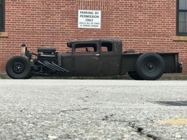1929 Ford Model A (Brown/Black)