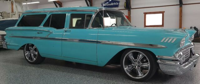 1958 Chevrolet Impala (Blue/Blue)