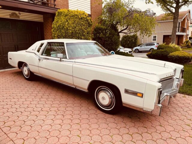 1977 Cadillac Eldorado (White/White)