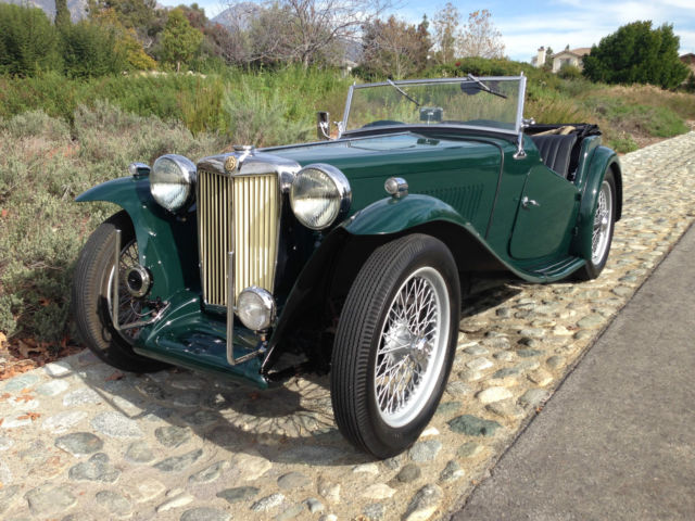 1948 MG T-Series (BRITISH RACING GREEN/Black)