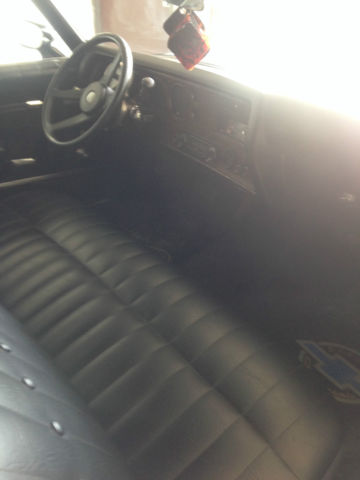 1971 Chevrolet Monte Carlo (Black/Black)