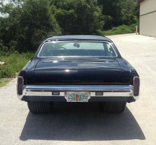 1971 Chevrolet Monte Carlo (Black/Black)