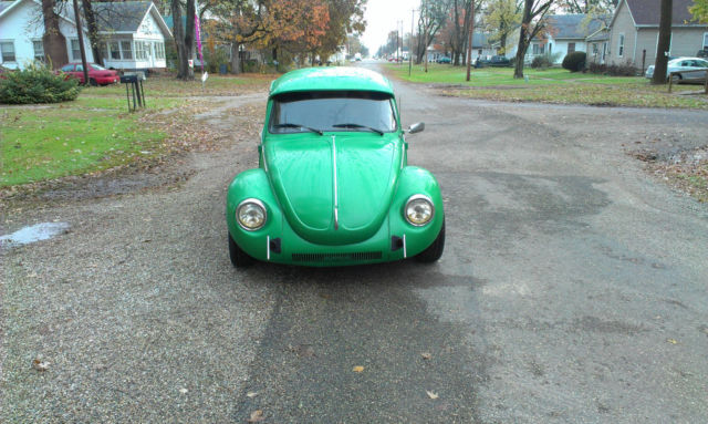 1974 Volkswagen Beetle - Classic (Emerald Green Metalic/Black)