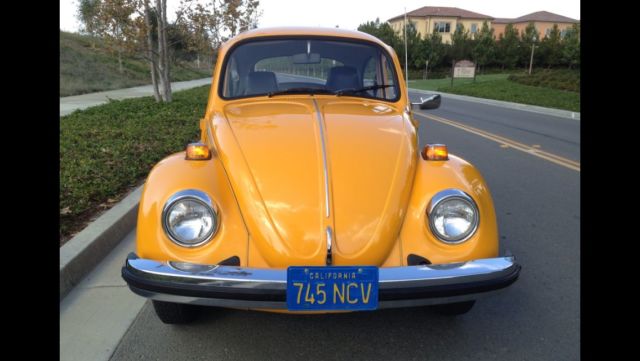 1975 Volkswagen Beetle - Classic (Orange/Black)